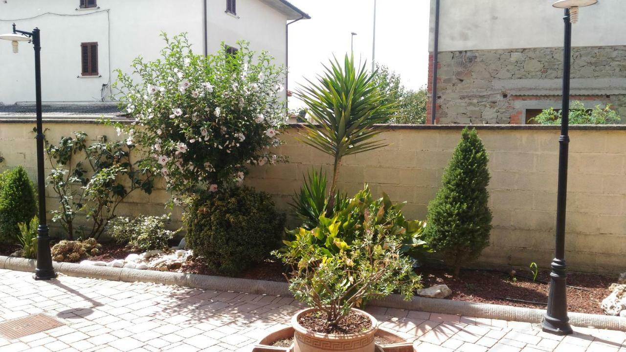 Locazione Turistica Casa Vacanza Lola Castiglion Fiorentino Exterior photo